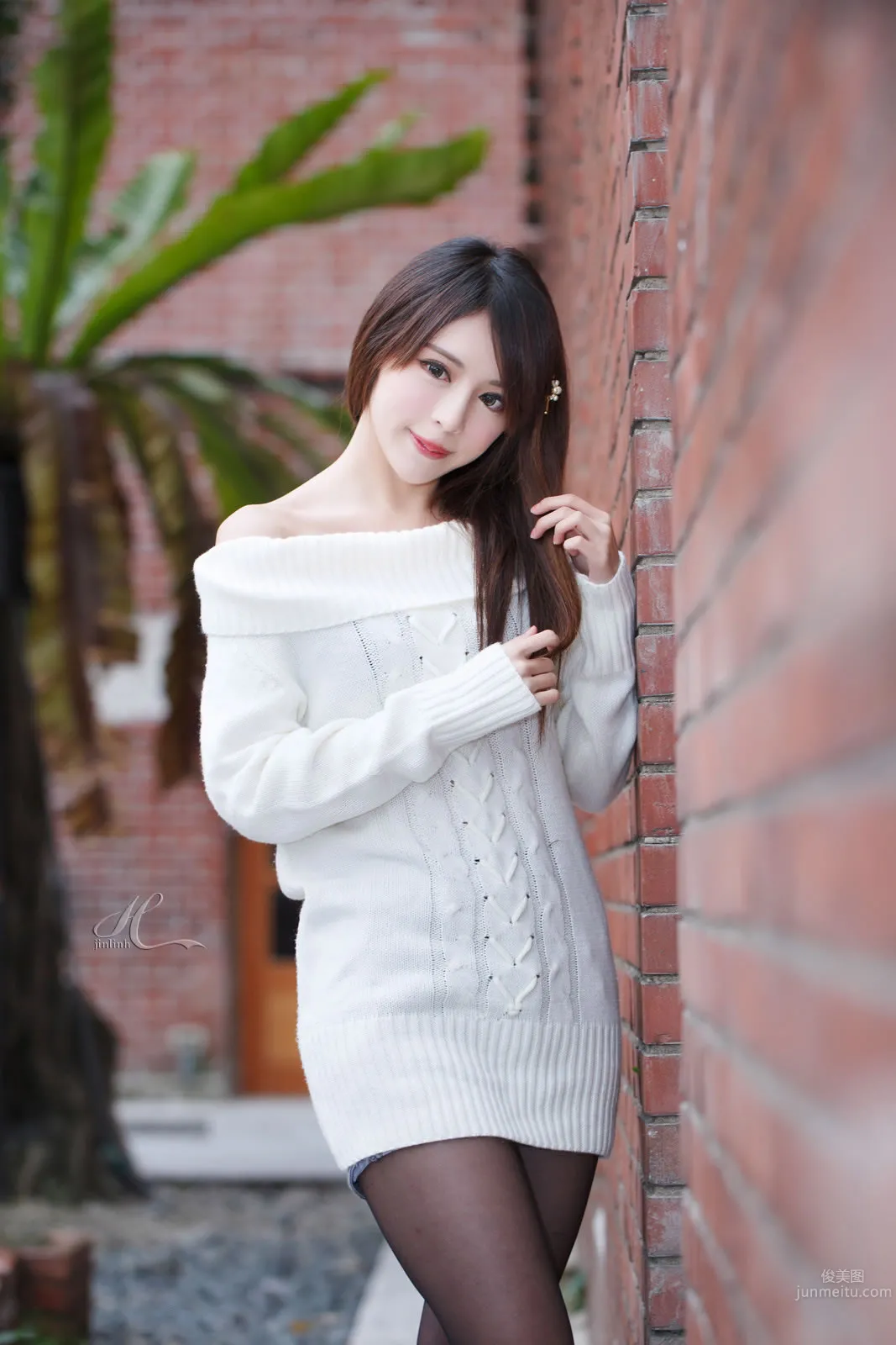 超跑女神大眼正妹张齐郡JULIE踏青外拍_61