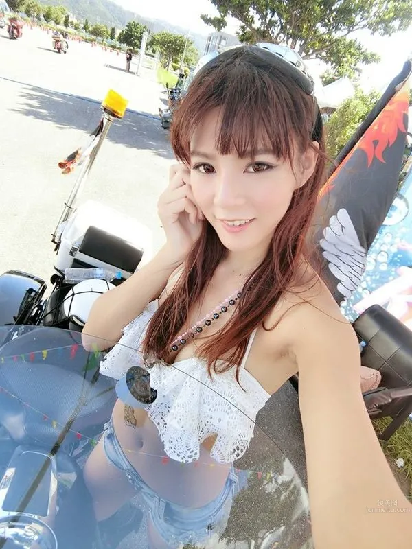 林思嘉Revy- 好美豔的高挑性感車模 2
