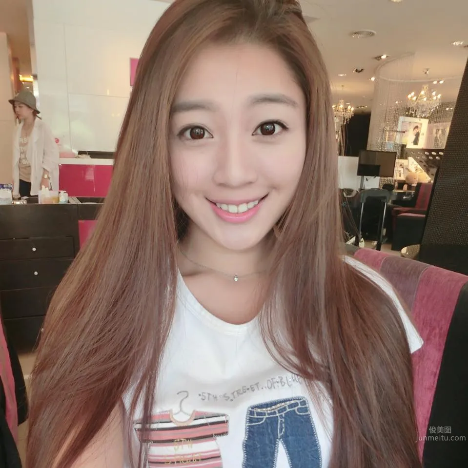 費子玹- 9頭身的美人如此有親近感 6