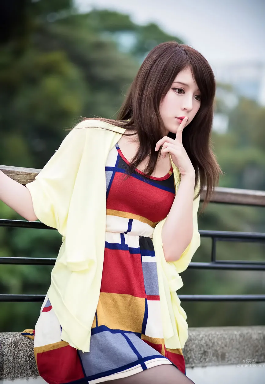 超跑女神大眼正妹张齐郡JULIE踏青外拍_145