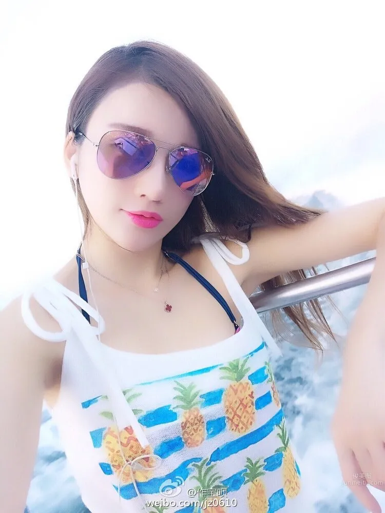 郏桢- 大眼妹子清新比基尼美圖 27