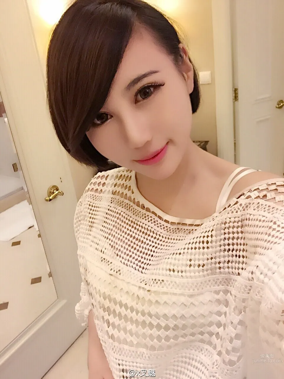 x叉魅- 大胸妹微博私房照 13