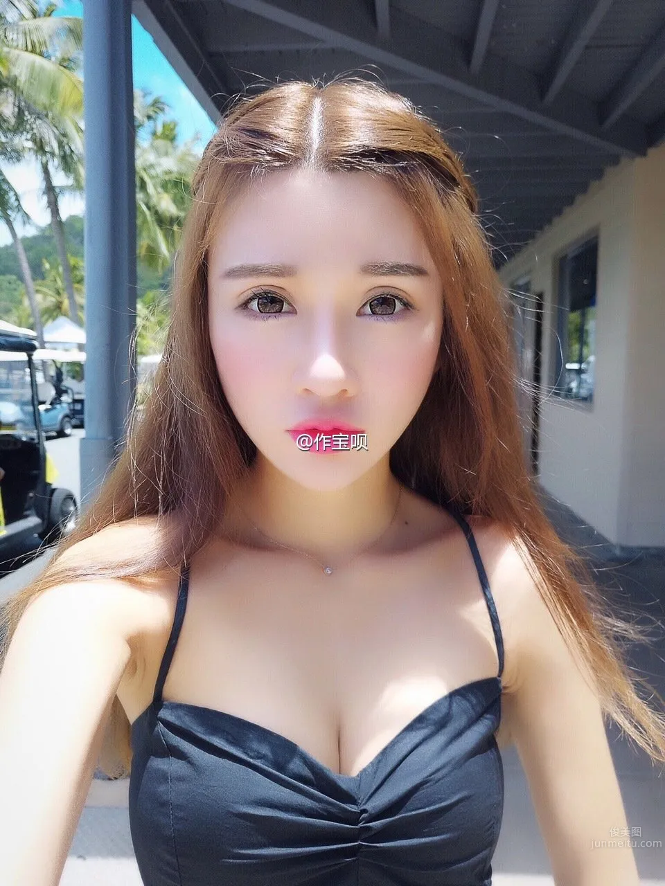 郏桢- 大眼妹子清新比基尼美圖 13