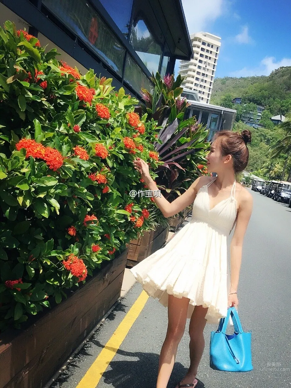 郏桢- 大眼妹子清新比基尼美圖 17