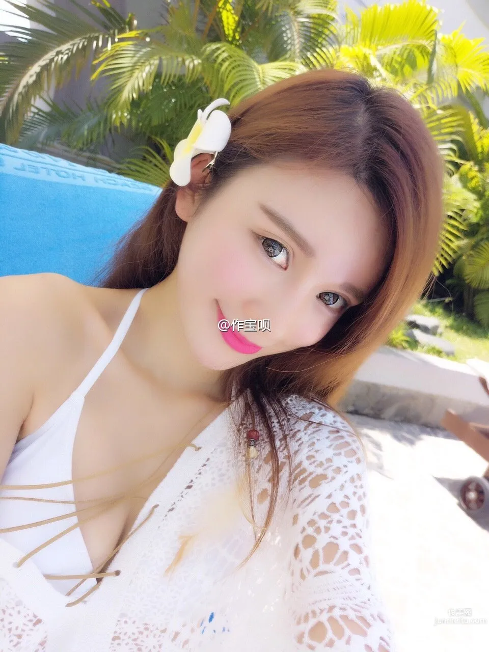 郏桢- 大眼妹子清新比基尼美圖 1