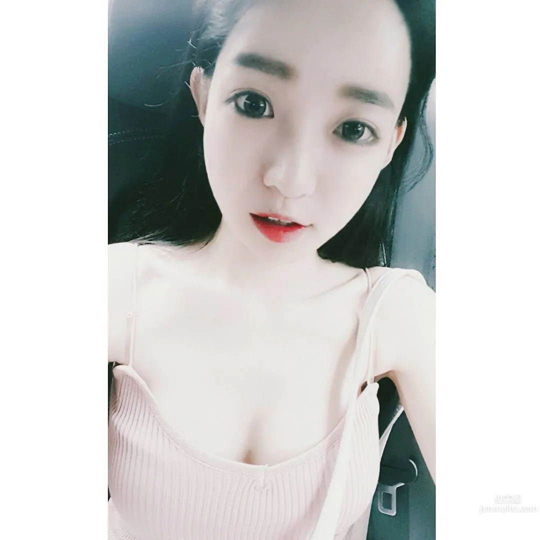 樸恩率Eunsol Park- BAMBINO組合的超級尤物 16
