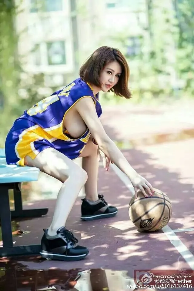 顔愛澤- 好胸妹私房魅惑寫真 16
