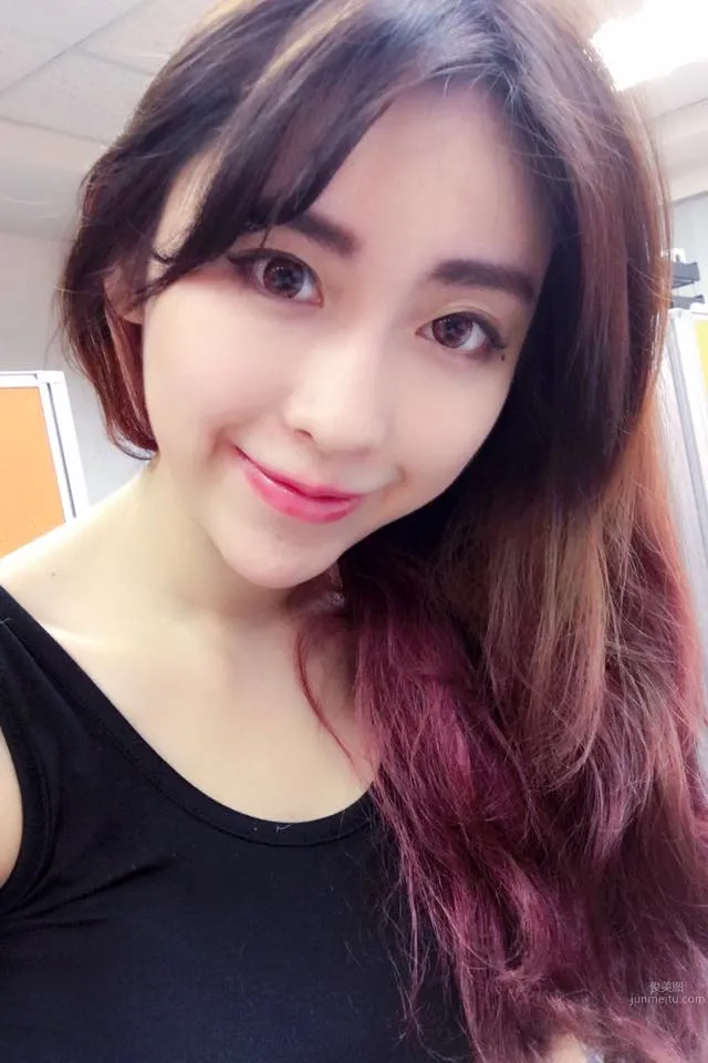 张黛比- 世新大学甜美D奶凶妹私房照_24