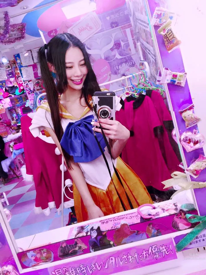 张香香- 网络女神美艳自拍照_17