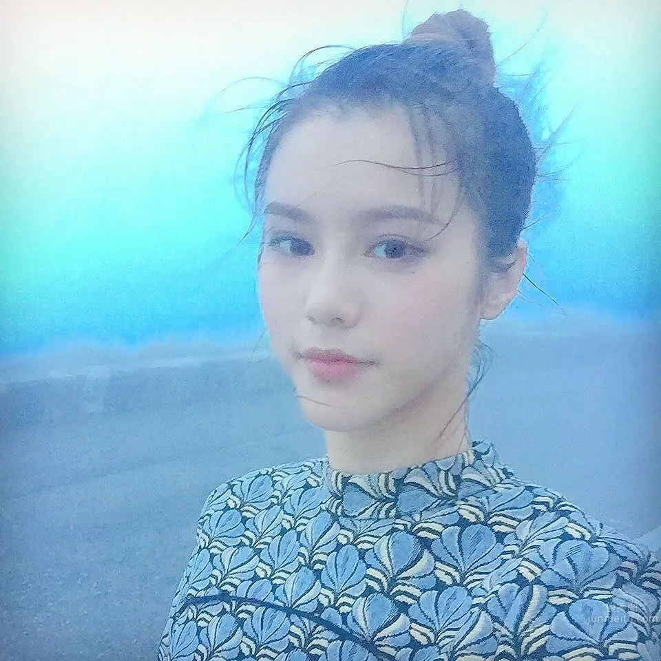 鄧月平Larine- 35F級海量私房美圖 19