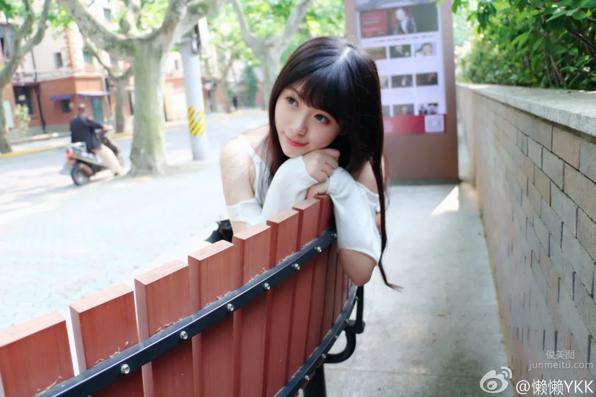 懶懶YKK- 2016ChinaJoy觸手TV展台主推SG 27