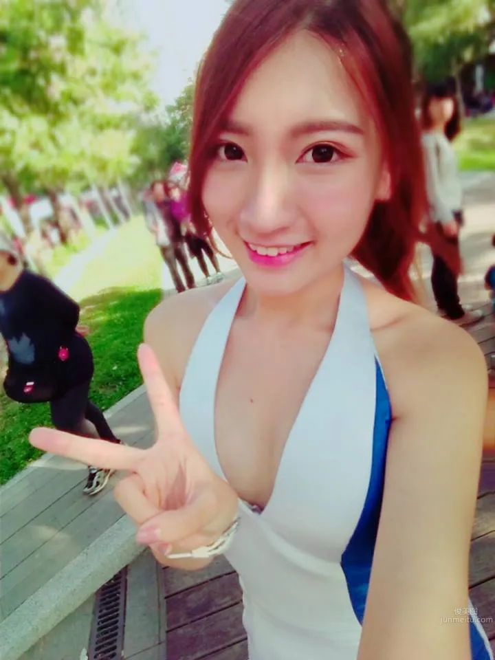 Tung彤(林俞彤)- 日系大眼美女_1
