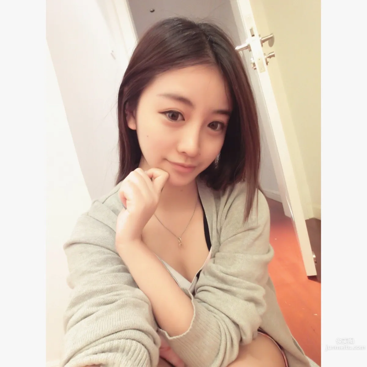 膜法少女小董- 阳光小美女私房照_23