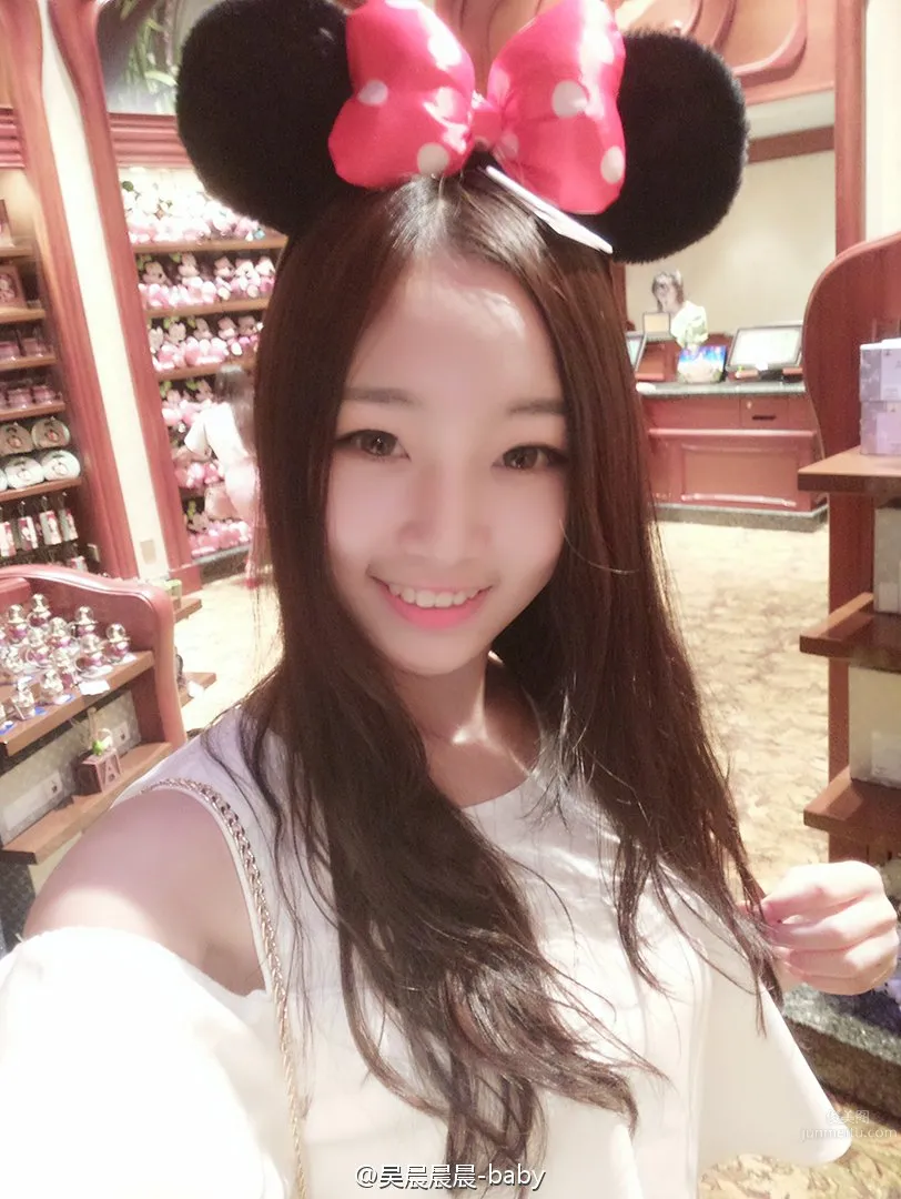 吳晨- 2016ChinaJoy當貝市場展台SG 10