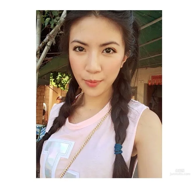 餘逸思Yoshi Yu- 健身女模大秀好身材 24