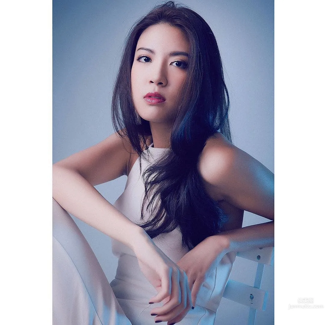 餘逸思Yoshi Yu- 健身女模大秀好身材 10