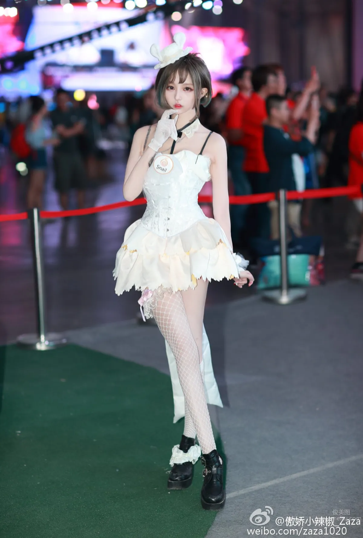 Zaza(傲嬌小辣椒)- 最受歡迎的蝸牛showgirl 3