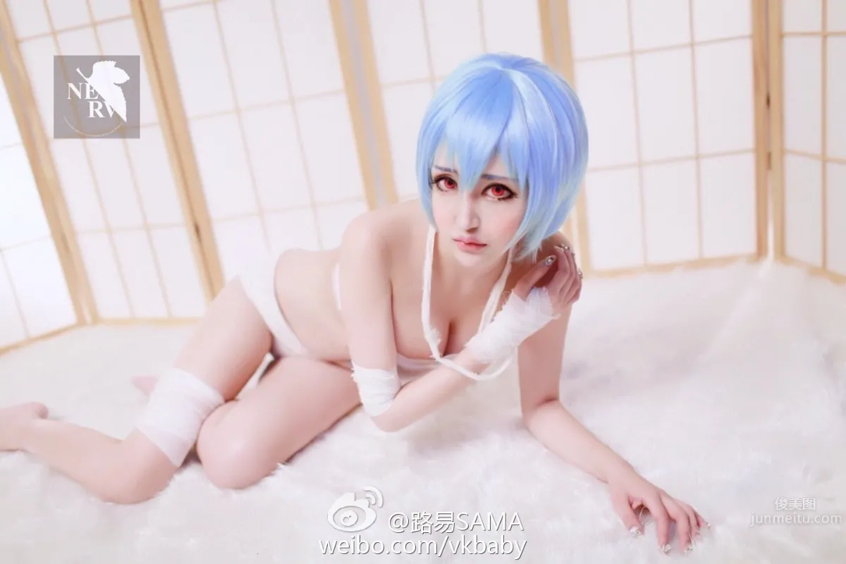 路易SAMA- 2016ChinaJoy微鲸展台SG 26