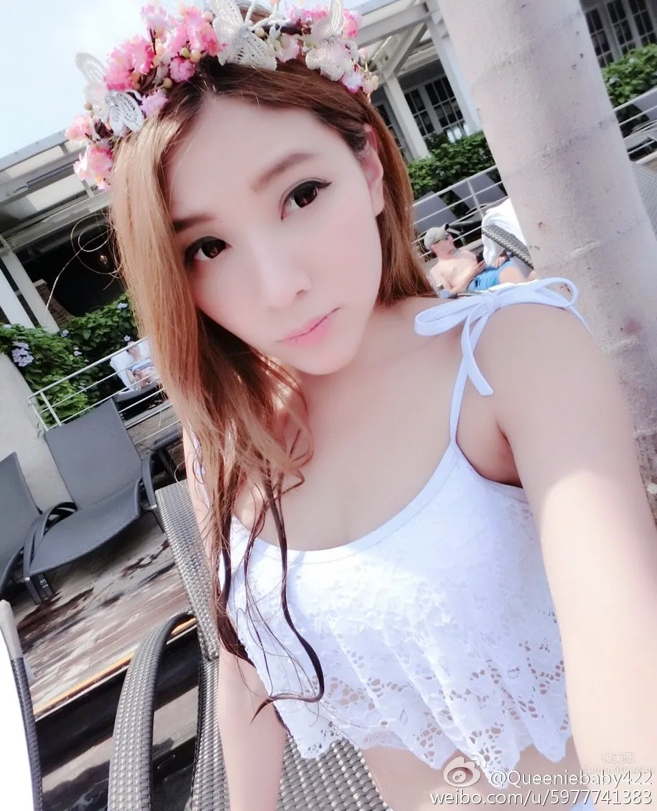 Queenie國甯妞- 韻味十足的中法混血美人兒 2