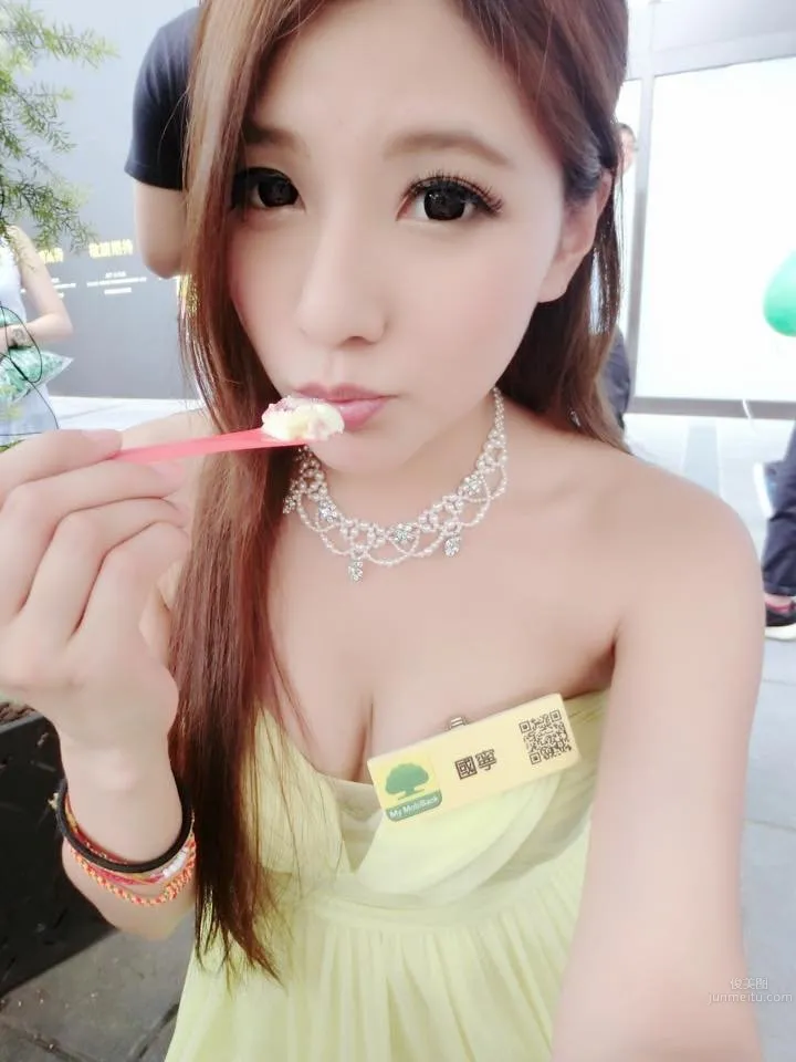 Queenie國甯妞- 韻味十足的中法混血美人兒 10