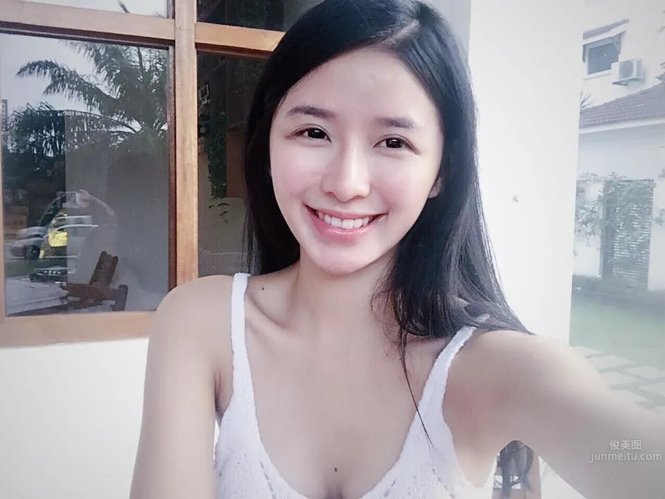 悠悠(Joeychua)- 大馬正妹化妝師有顔值也有胸～ 5