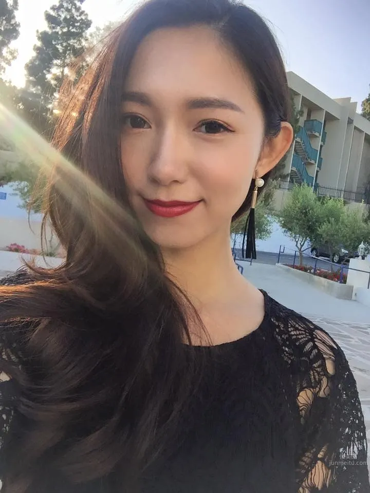 張瀞予- 網拍氣質正妹有雙令人稱羨的美腿 13