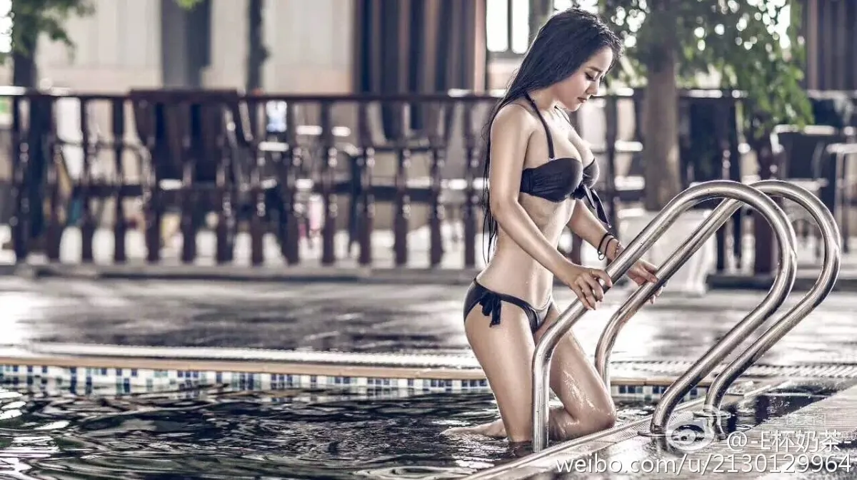 E杯奶茶- 酥胸美人私房写真_4