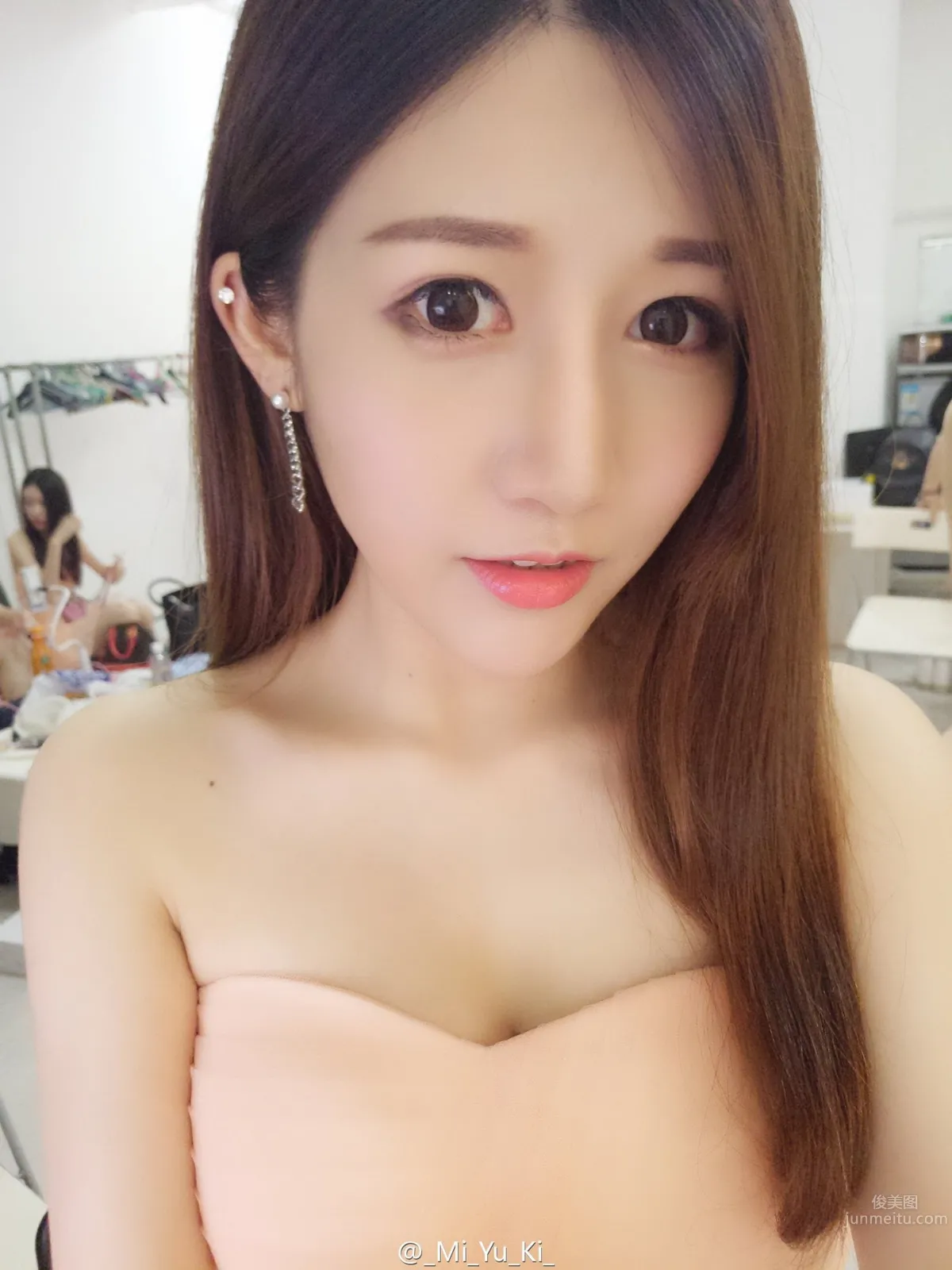 金蕙沁(Miyuki)- 超美的凱英網絡Showgirl 5