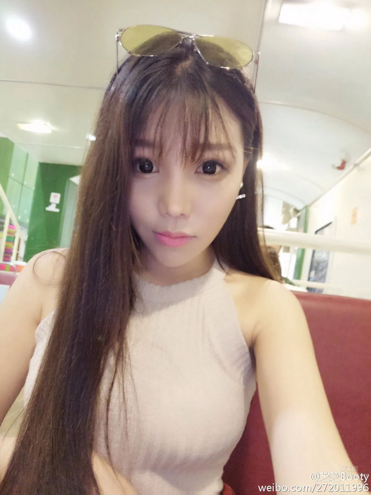 芝芝Booty- 俏皮女主播私房照 17