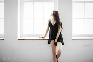 小雯Ivy(陳妘安)- 32D車模好身材 12