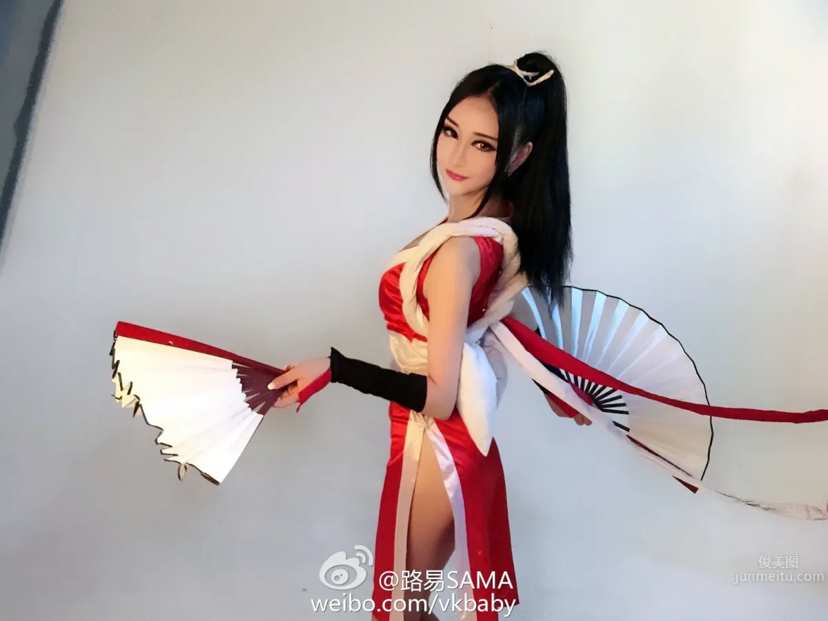 路易SAMA- 2016ChinaJoy微鲸展台SG 39