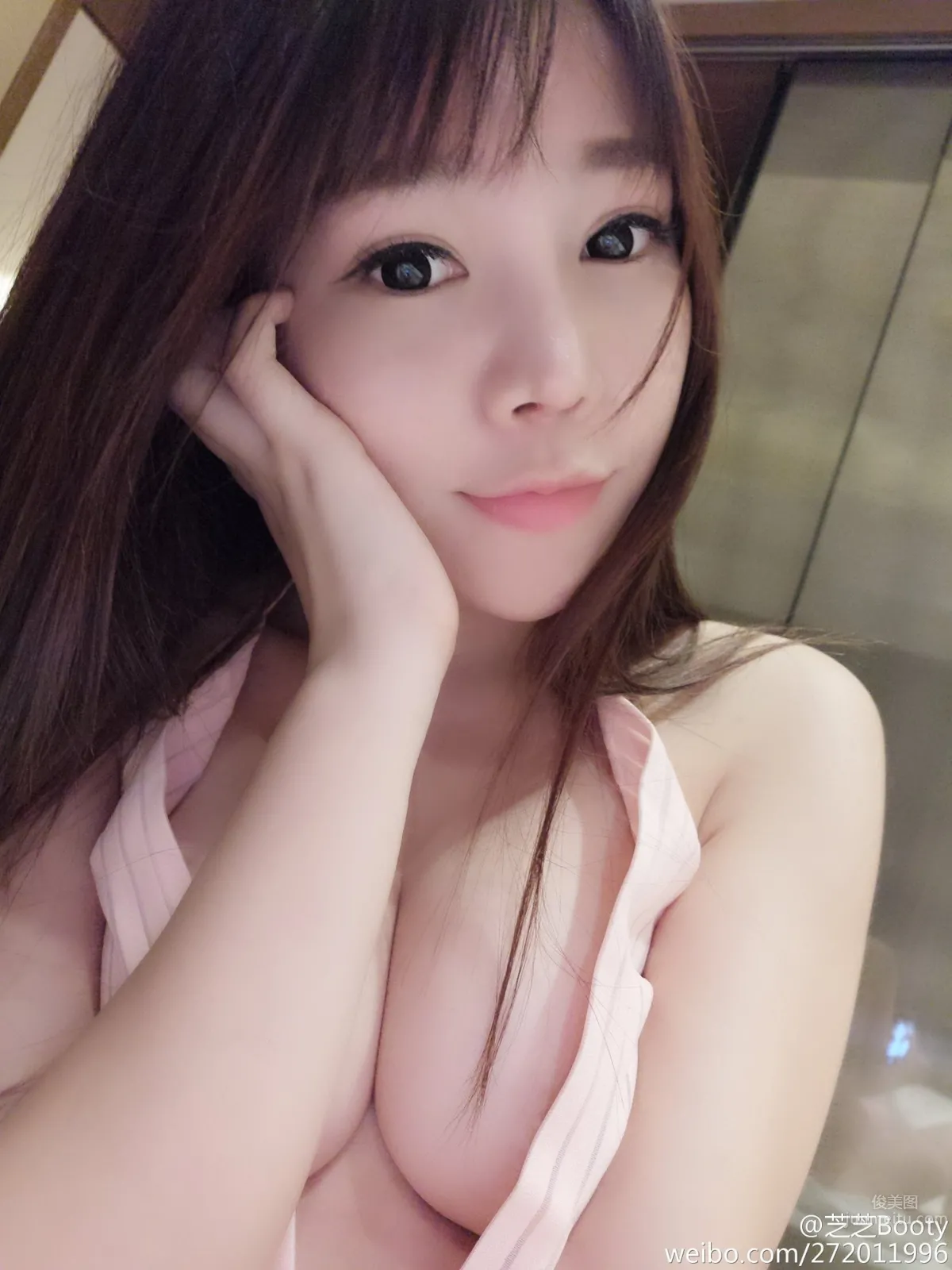 芝芝Booty- 俏皮女主播私房照 7