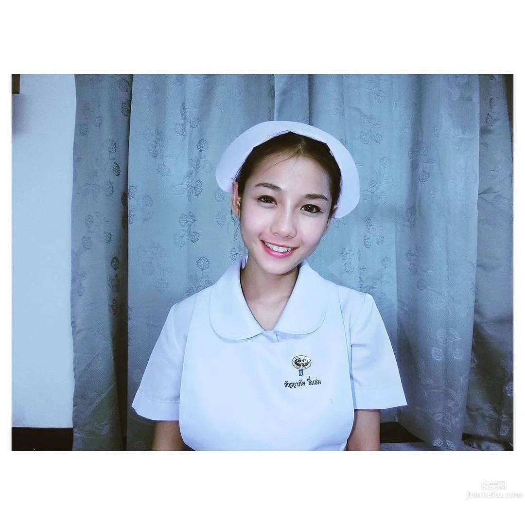 Namkhing Kanyapak- 最美護士的制服誘惑 3