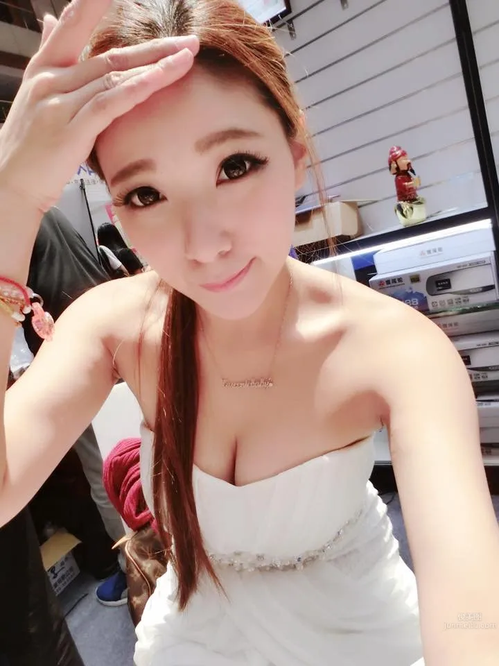 Queenie國甯妞- 韻味十足的中法混血美人兒 19