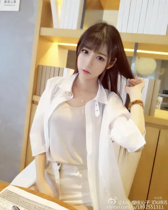 櫻桃沁子- 靈氣美少女私房照