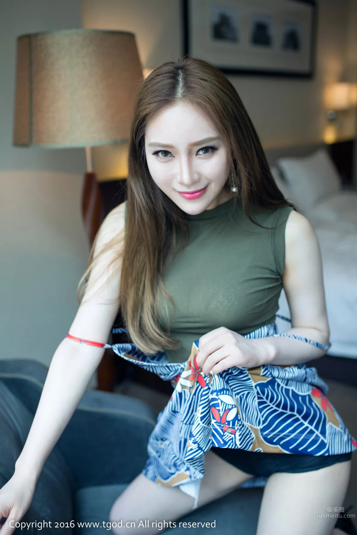 婷婷- [TGOD推女神] 絕美佳人大波浪 5