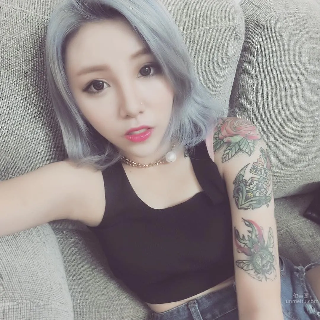 石希露Olga Shek- F級身材紋身女郎 4