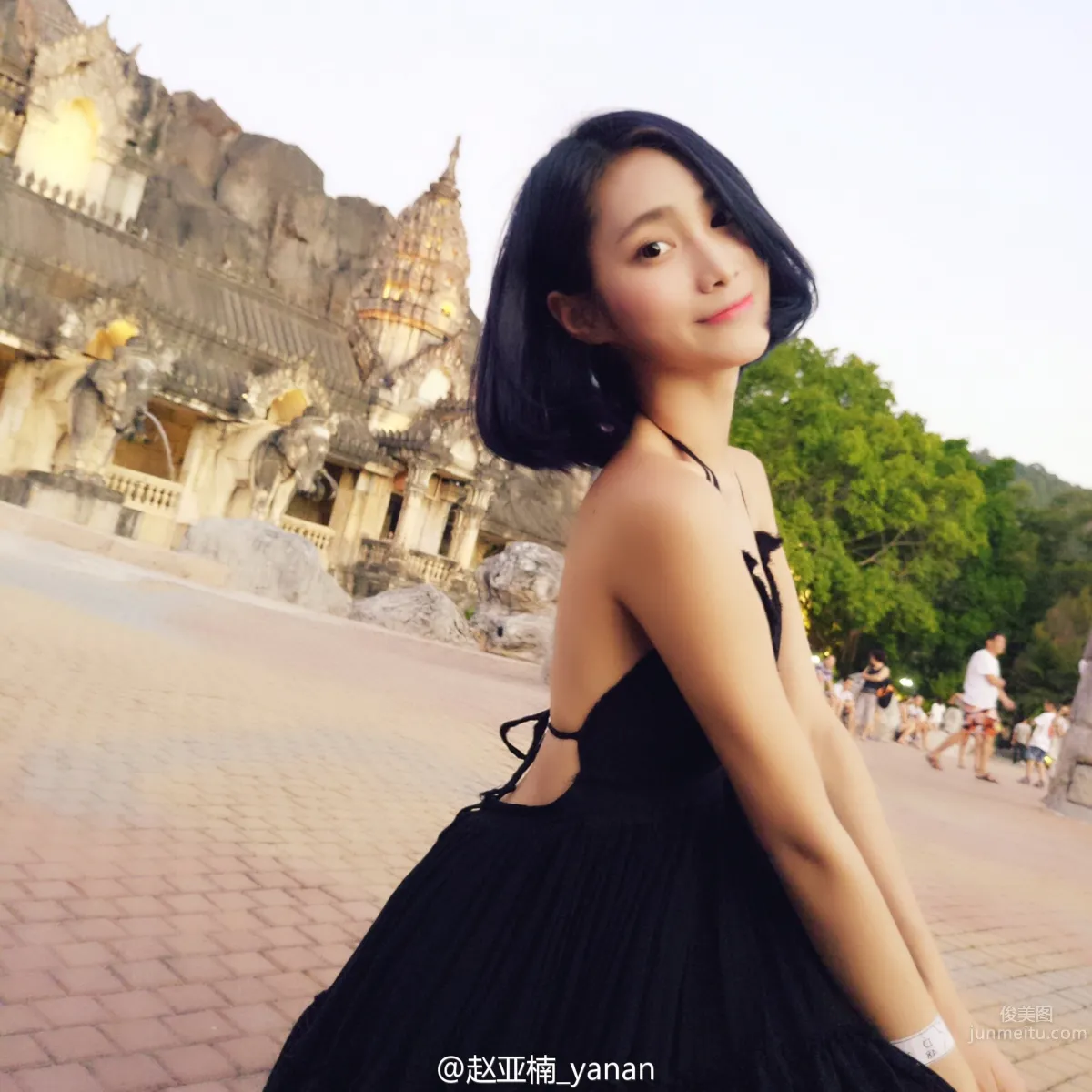 趙亞楠- 貧乳萌娘微博私房照 16