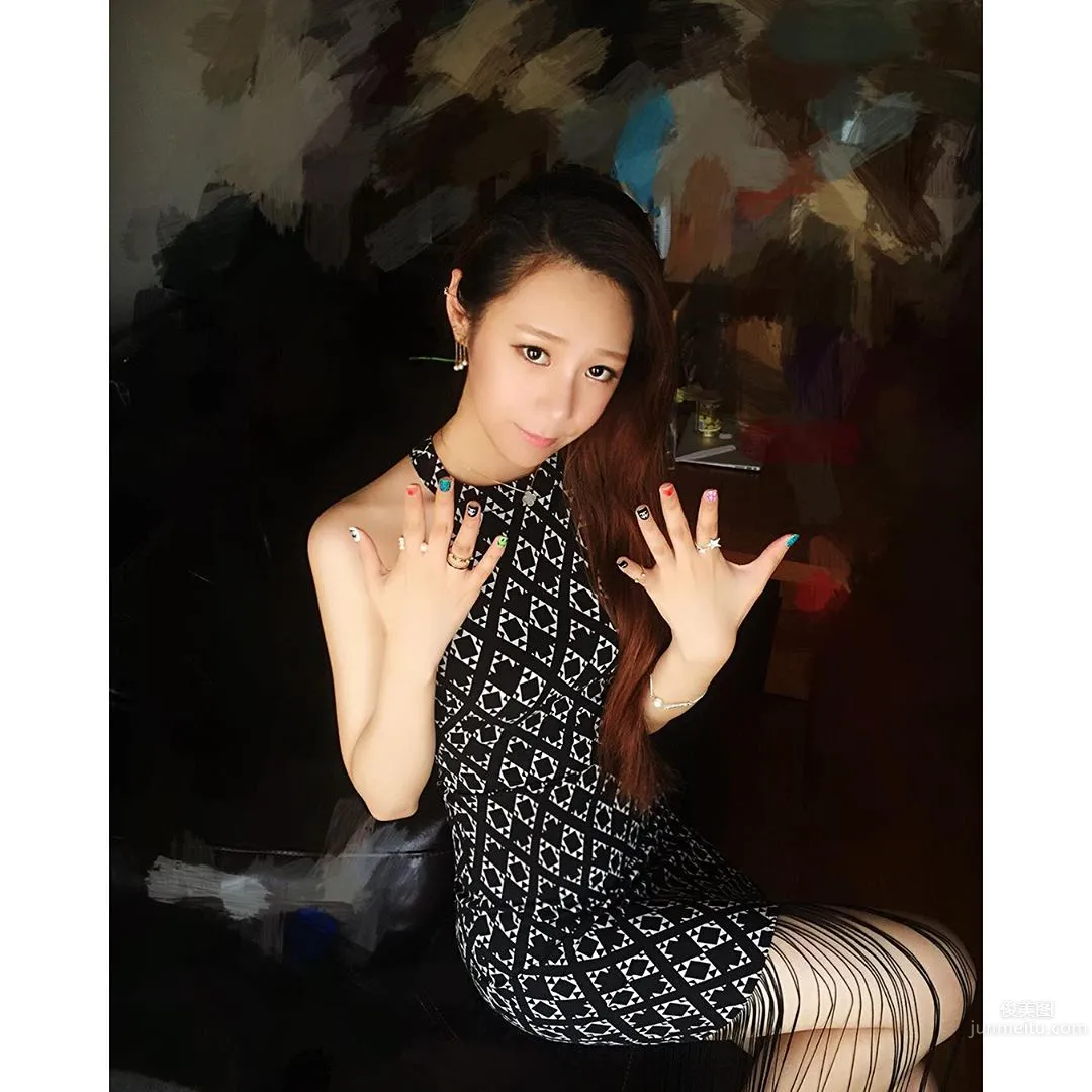 Dora Wang- 身形满分的IG正妹_9