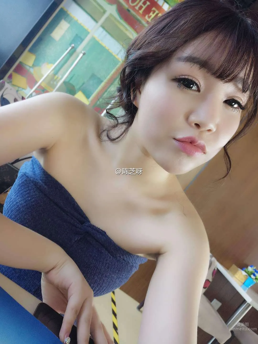 芝芝Booty- 俏皮女主播私房照 25