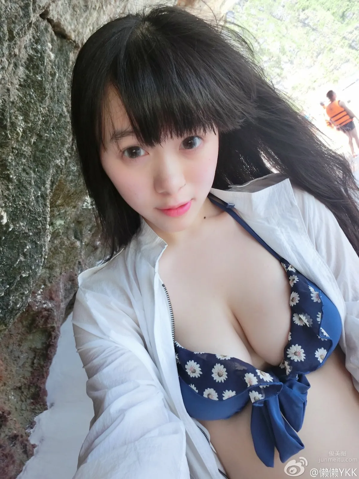 懶懶YKK- 超胸美少女海量私房照 18