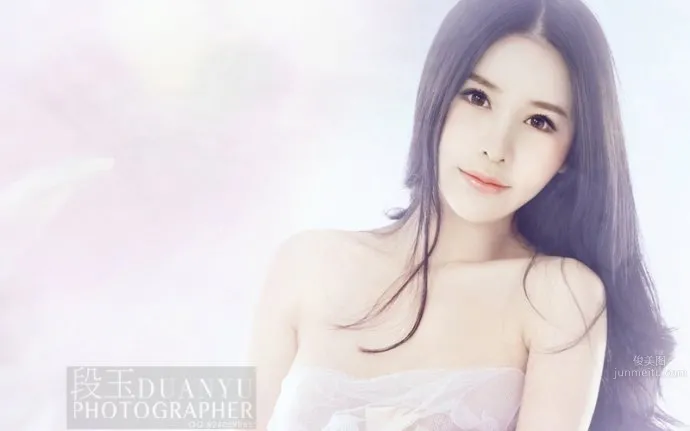 王夢瑤Aimee- 香豔美臀勾魂寫真 14
