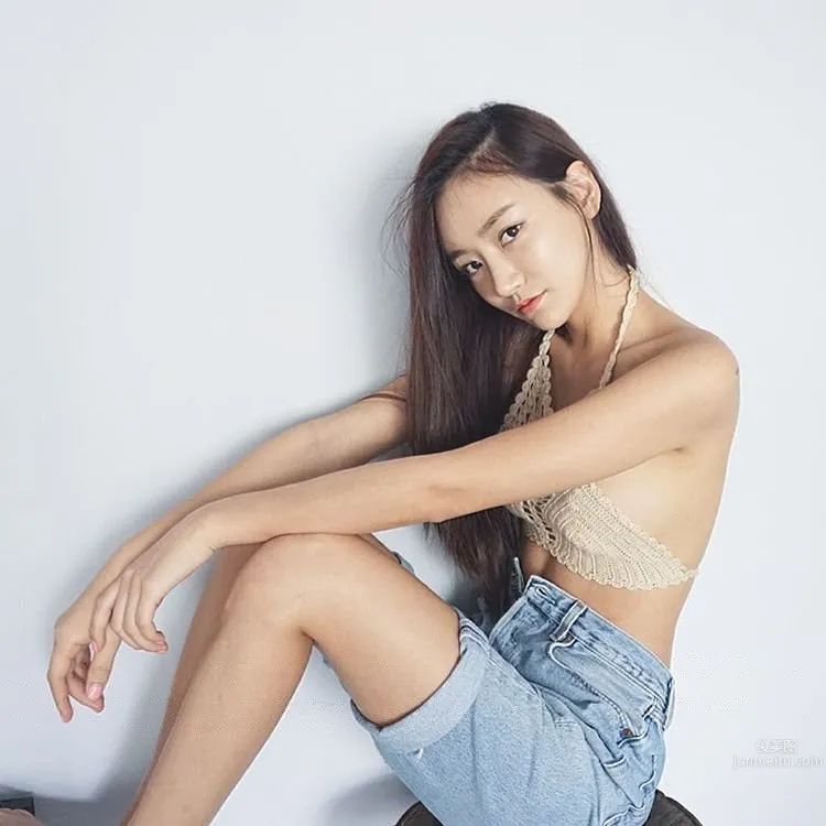 Miu Kim- 南韓模特最愛潮濕天 14