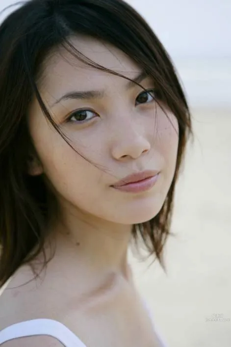 村川繪梨- 輕熟女性的知性誘惑 1