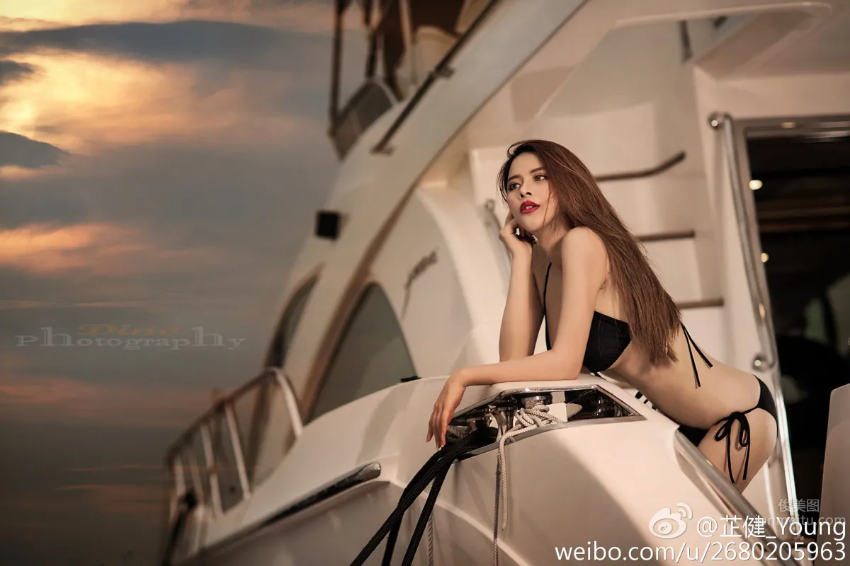 芷健Young- 微博超美私房寫真 1