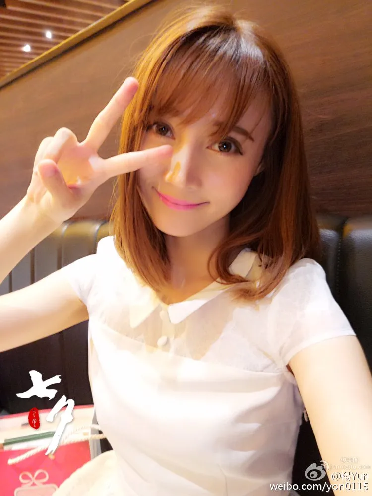 楊文佳- 2016ChinaJoy熊貓tv展台SG 4