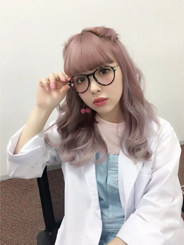 藤田Nicole- 人氣急劇上升的美人麻豆 8