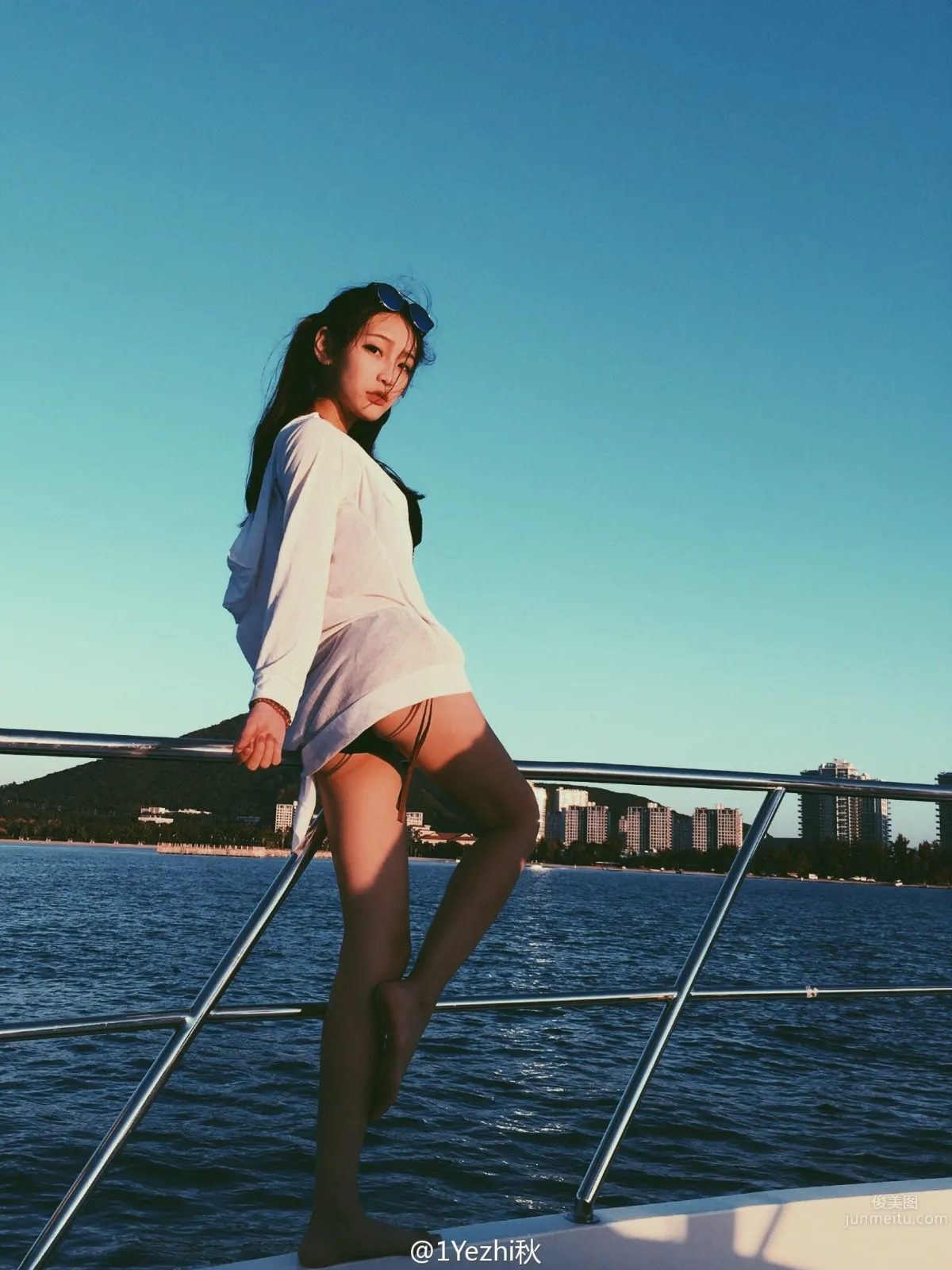 葉知秋- 很有詩意的大美女私房圖 10