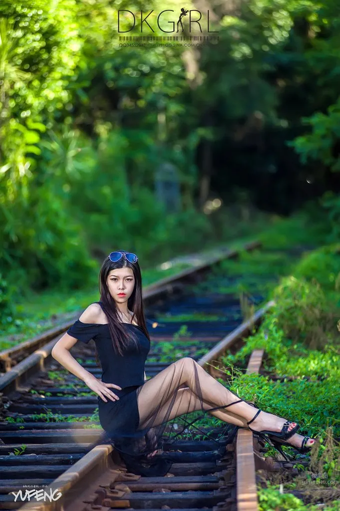 蔡樂兒- 禦女郎冷豔性感寫真合集 18