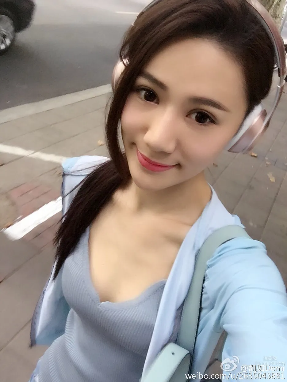 楊凱如Demi- 「神金女孩」微博私房照 19